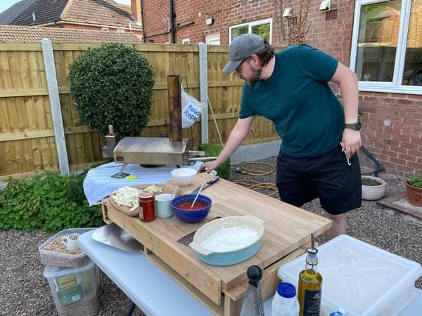 Pizza party with pizza oven