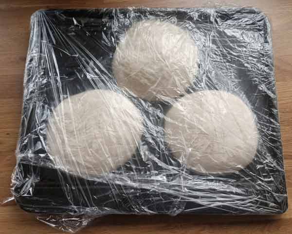 Frozen pizza dough